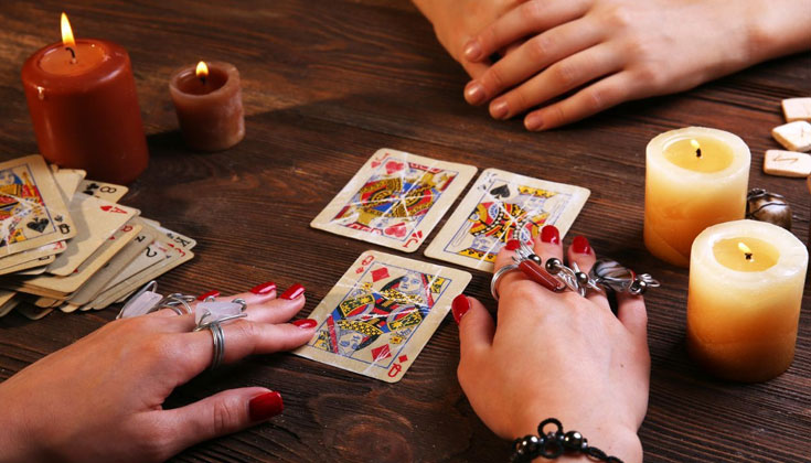 Bói Bài Tây – Khám Phá Vận Mệnh Tâm Linh Cùng Bet88 Game Bài 🔮🃏 7 Các kiểu bói bài tây phổ biến tại Bet88 Game Bài